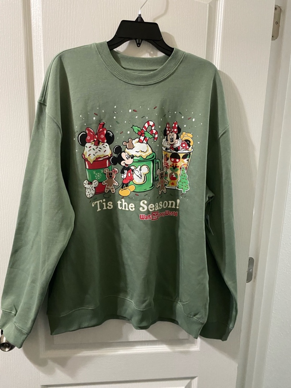 Disney Green Crewneck Sweatshirt with Mickey & Minnie Holiday Graphic